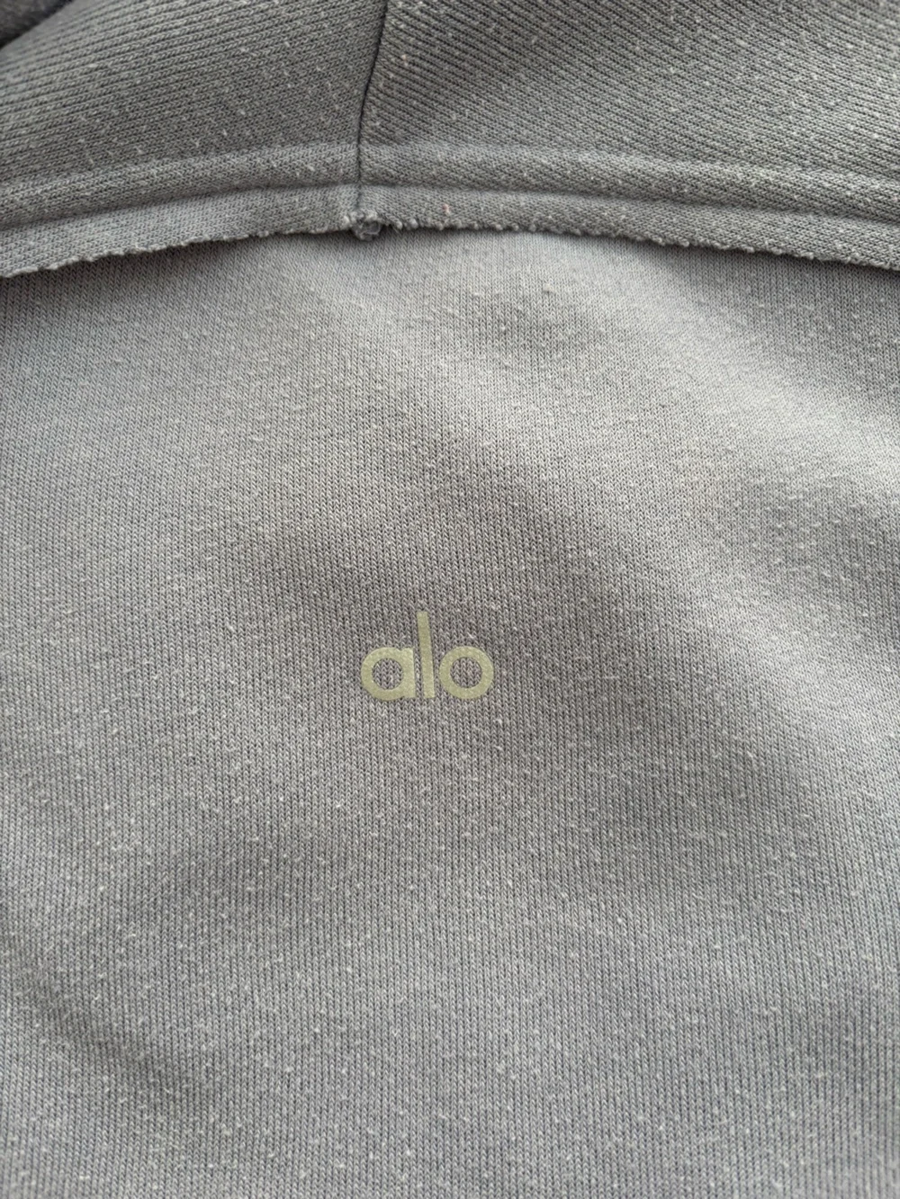 Alo Accolade Pullover Crewneck Sweater in Purple